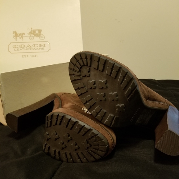 Vintage Coach Waxed Suede Boots - Picture 2 of 5